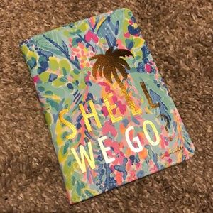 😍 NWT 😍 Lilly Pulitzer passport cover